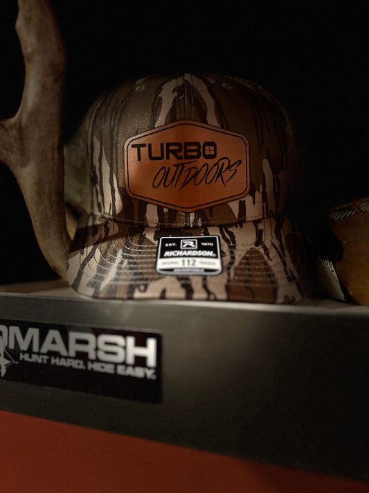 Mossy Oak Bottomland Trucker